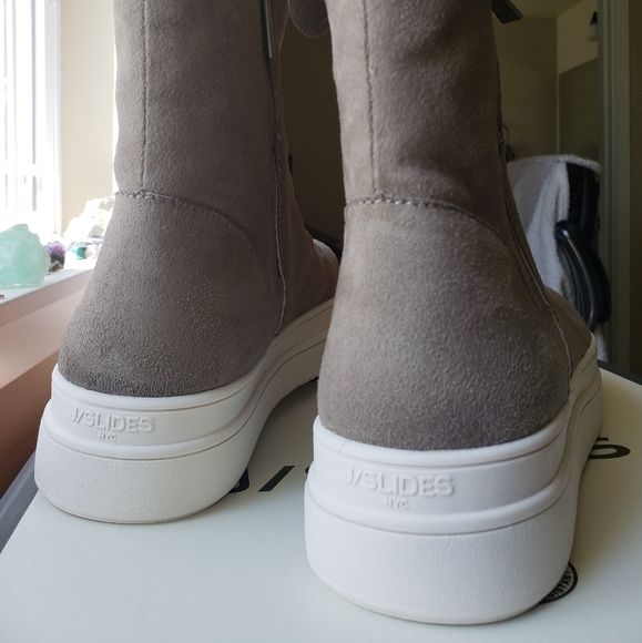 NIB - J/Slides taupe double zip ankle boots - Picture 7 of 15